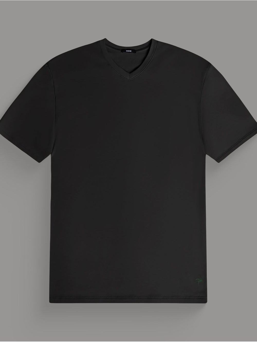 Sene Cumulus V-Neck T-Shirt Black V-Neck Men's Shirt EUC L (see measurements)